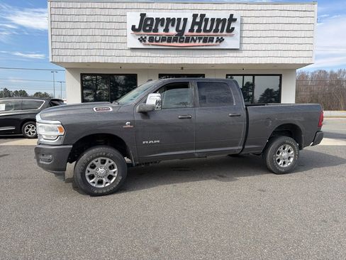 Used 2024 RAM 2500 Laramie image 1
