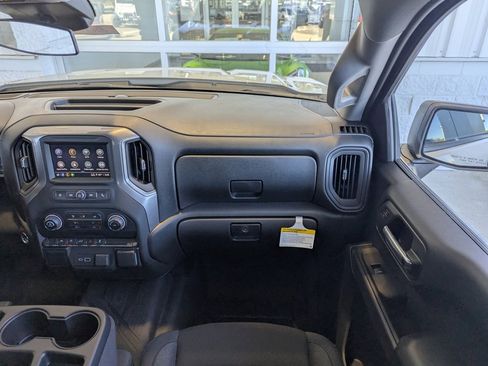 New 2026 Chevrolet Silverado 1500 Custom image 5