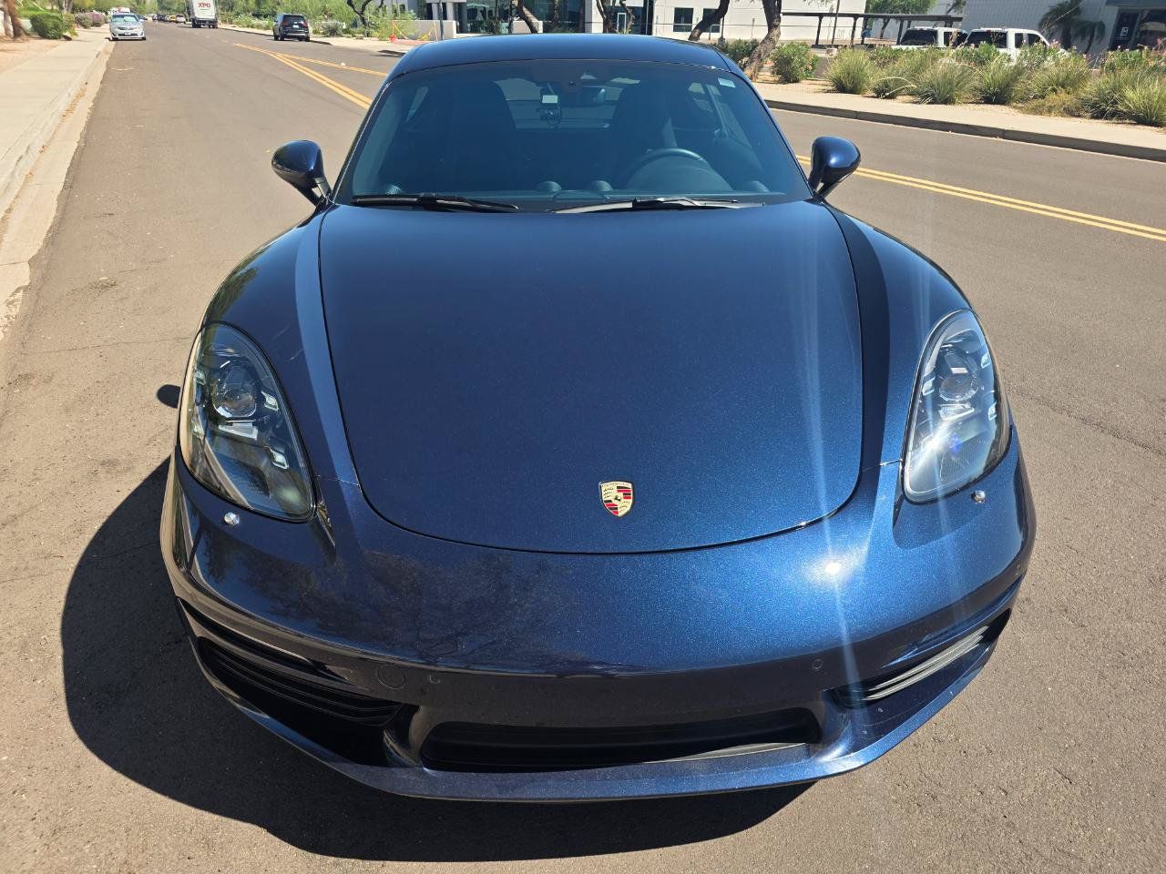 Used 2018 Porsche 718 Cayman RWD image 8