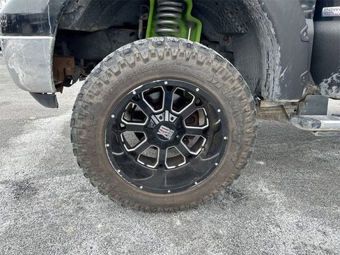 Used 2005 Ford F250 Lariat image 25