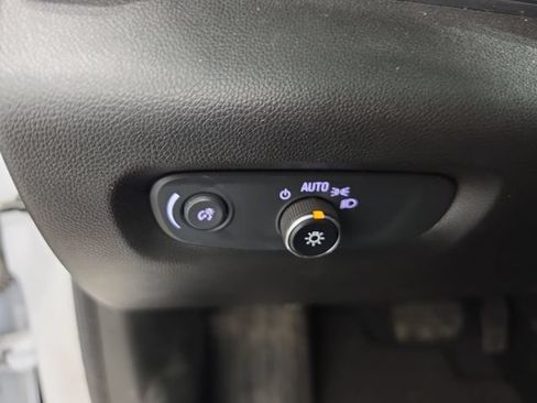 Used 2022 Chevrolet Traverse High Country AWD/4WD image 13