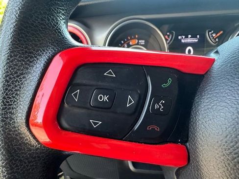 Used 2018 Jeep Wrangler Sport AWD/4WD image 18