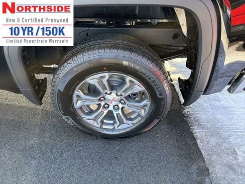 New 2026 GMC Sierra 1500 SLE image 9