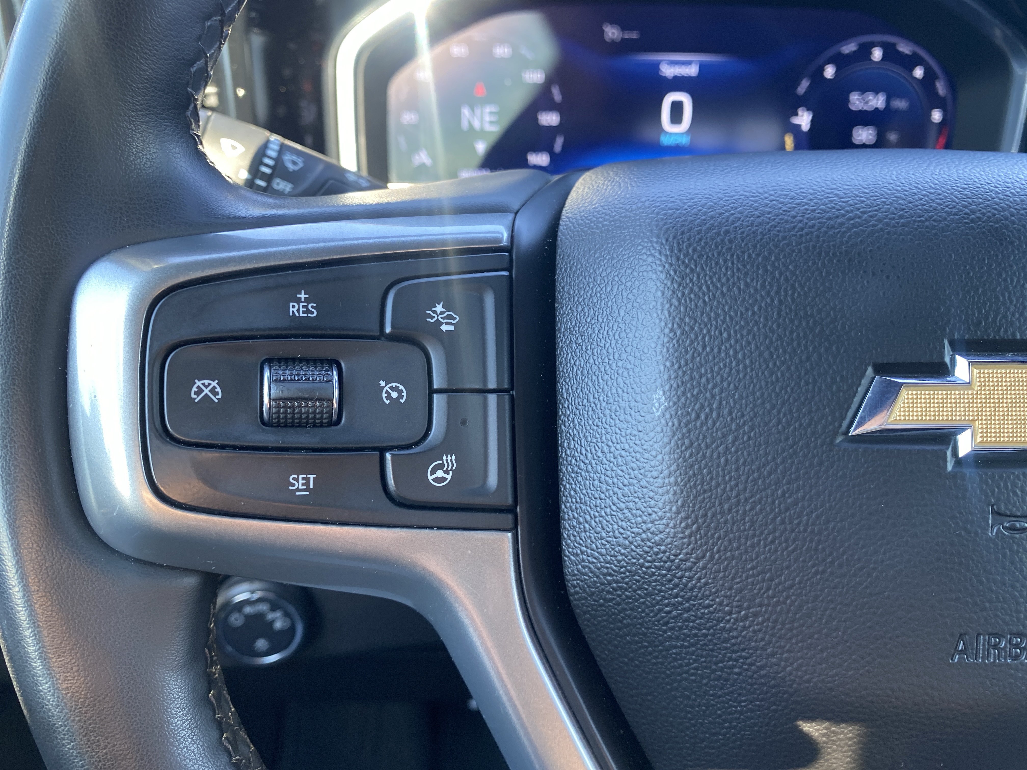 Used 2024 Chevrolet Silverado 1500 LT w/ Convenience Package II AWD/4WD image 15
