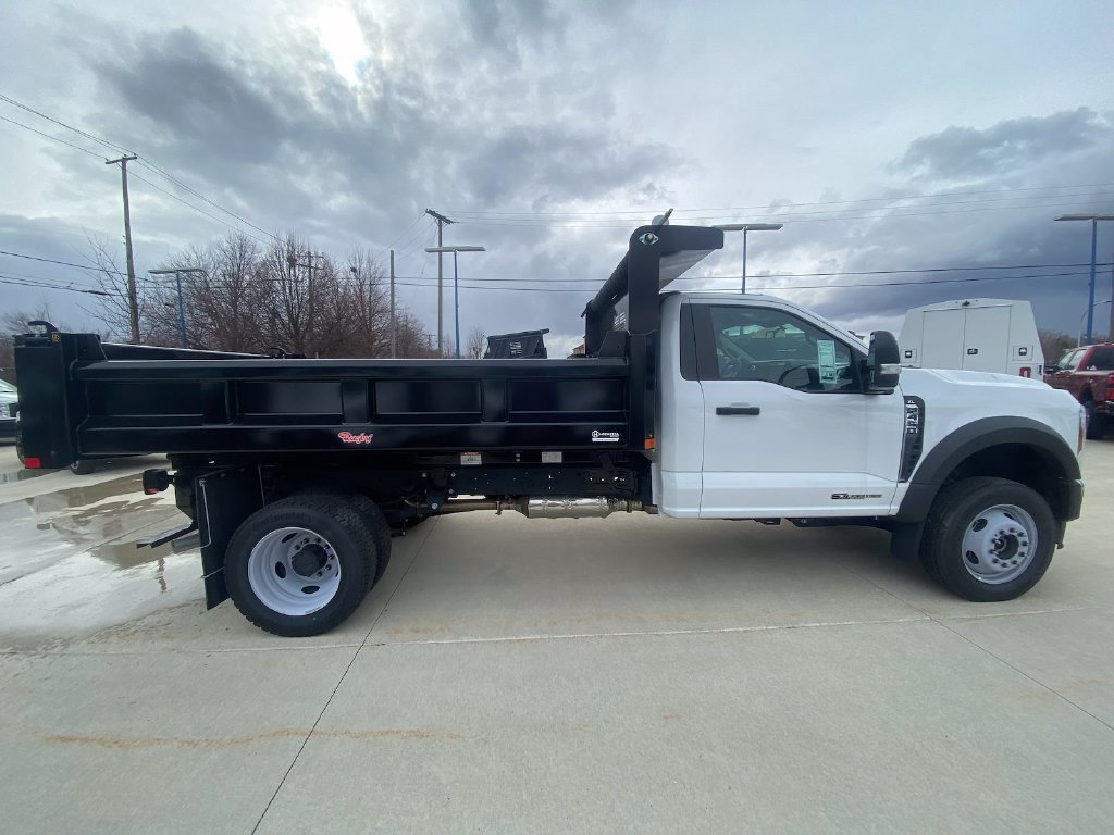 New 2025 Ford F450 XL w/ XL Chrome Package AWD/4WD image 4