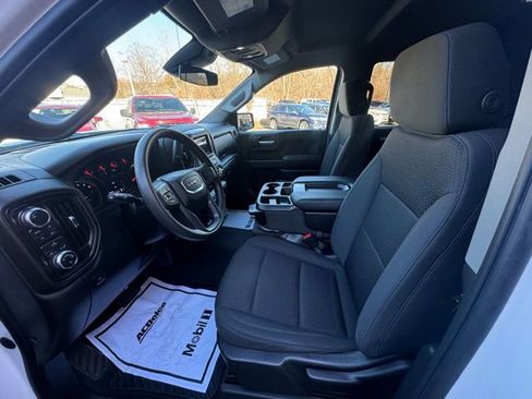 Used 2023 GMC Sierra 1500 Pro w/ Graphite Edition image 9