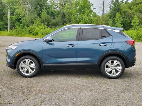 New 2026 Buick Encore GX Preferred w/ Advanced Technology Package AWD/4WD image 2