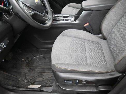 Used 2023 Chevrolet Equinox LT FWD image 15