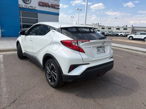 Used 2020 Toyota C-HR Limited FWD image 2