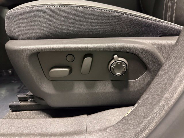 Certified 2026 Buick Envision Avenir AWD/4WD image 16