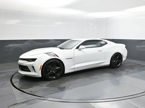 Used 2018 Chevrolet Camaro LT w/ RS Package RWD image 28