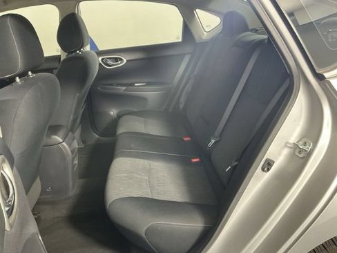 Used 2014 Nissan Sentra SV FWD image 9