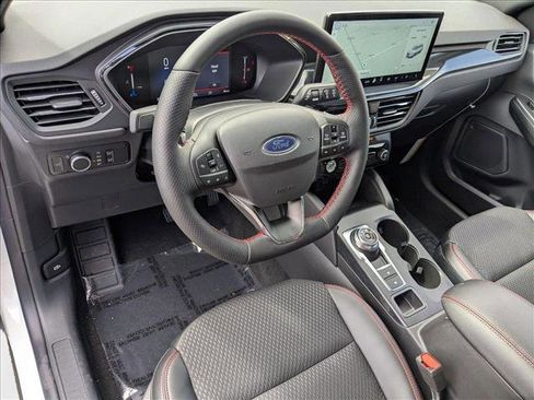 New 2025 Ford Escape ST-Line w/ Tech Pack #1 image 3