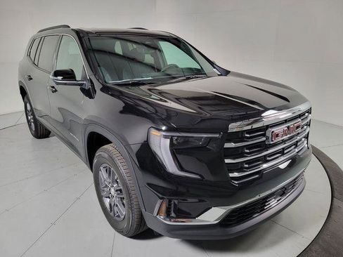 New 2026 GMC Acadia Elevation image 2