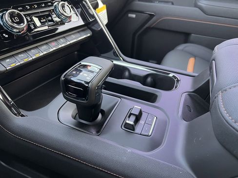 New 2026 GMC Sierra 1500 AT4 w/ AT4 Premium Package image 21