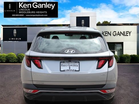 Used 2024 Hyundai Tucson SE AWD/4WD image 6