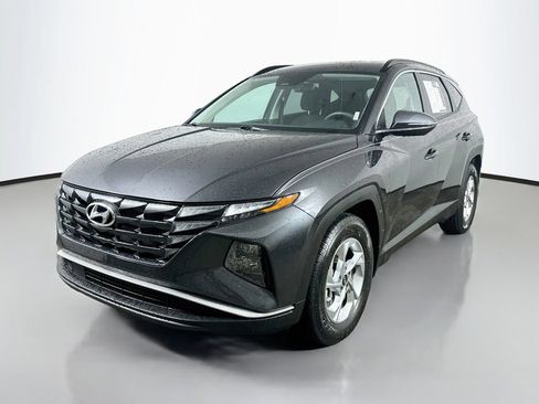 Used 2023 Hyundai Tucson SEL FWD image 3
