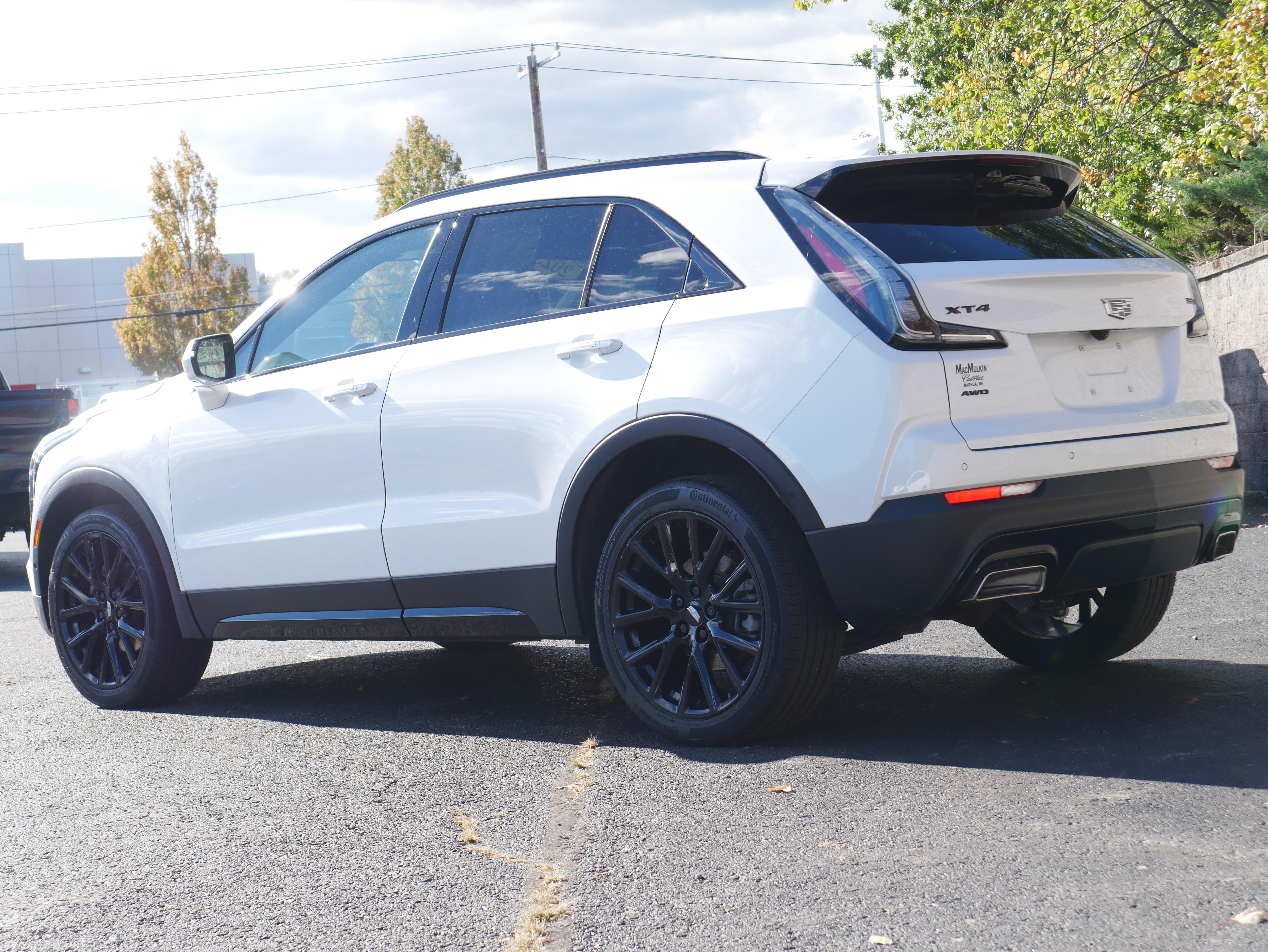 Used 2023 Cadillac XT4 Sport AWD/4WD image 4