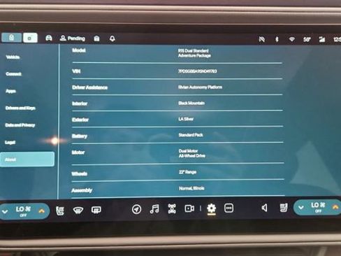 Used 2025 Rivian R1S Adventure image 46