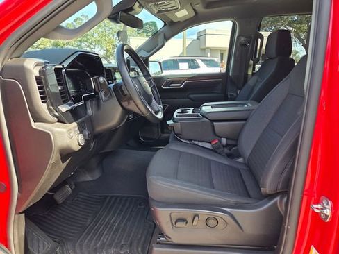 Certified 2025 Chevrolet Silverado 1500 LT image 12