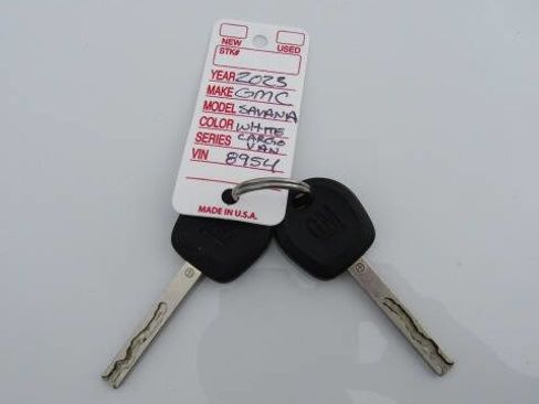 Used 2023 GMC Savana 2500 w/ Driver Convenience Package image 22