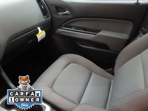 Used 2016 Chevrolet Colorado LT w/ LT Convenience Package RWD image 19