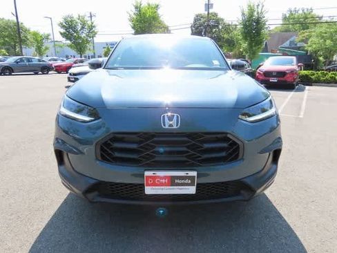 New 2025 Honda HR-V Sport image 6