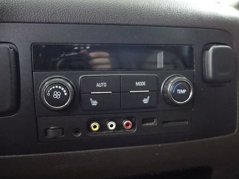 Used 2016 GMC Yukon XL Denali w/ Open Road Package AWD/4WD image 22