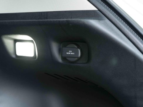 Used 2026 Honda HR-V LX image 42