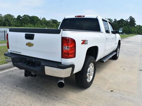 Used 2013 Chevrolet Silverado 3500 LTZ w/ LTZ Plus Package AWD/4WD image 4