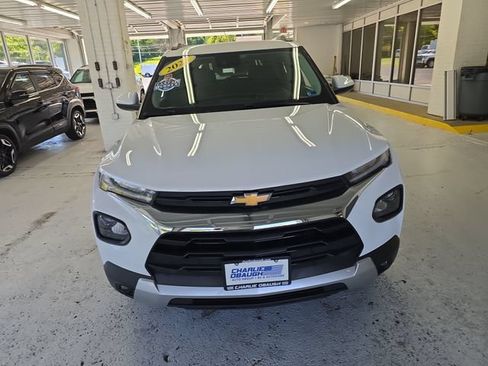 Used 2023 Chevrolet TrailBlazer LT FWD image 8