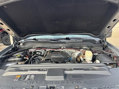 Used 2017 Chevrolet Silverado 2500 W/T w/ WT Convenience Package image 6