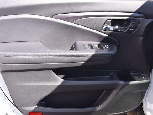 Used 2020 Honda Pilot EX-L image 17