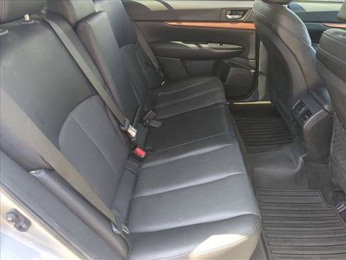 Used 2014 Subaru Outback 2.5i Limited AWD/4WD image 19