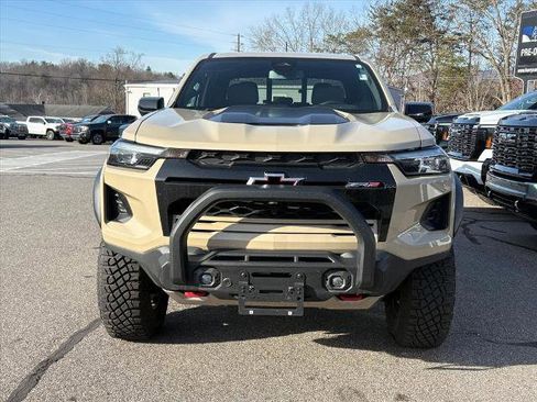 Certified 2023 Chevrolet Colorado ZR2 w/ Desert Boss Special Edition image 3