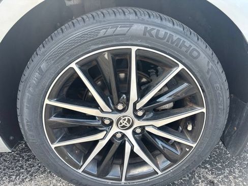 Used 2022 Toyota Camry SE FWD image 24