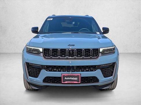 New 2026 Jeep Grand Cherokee L Summit w/ Obsidian Package AWD/4WD image 5