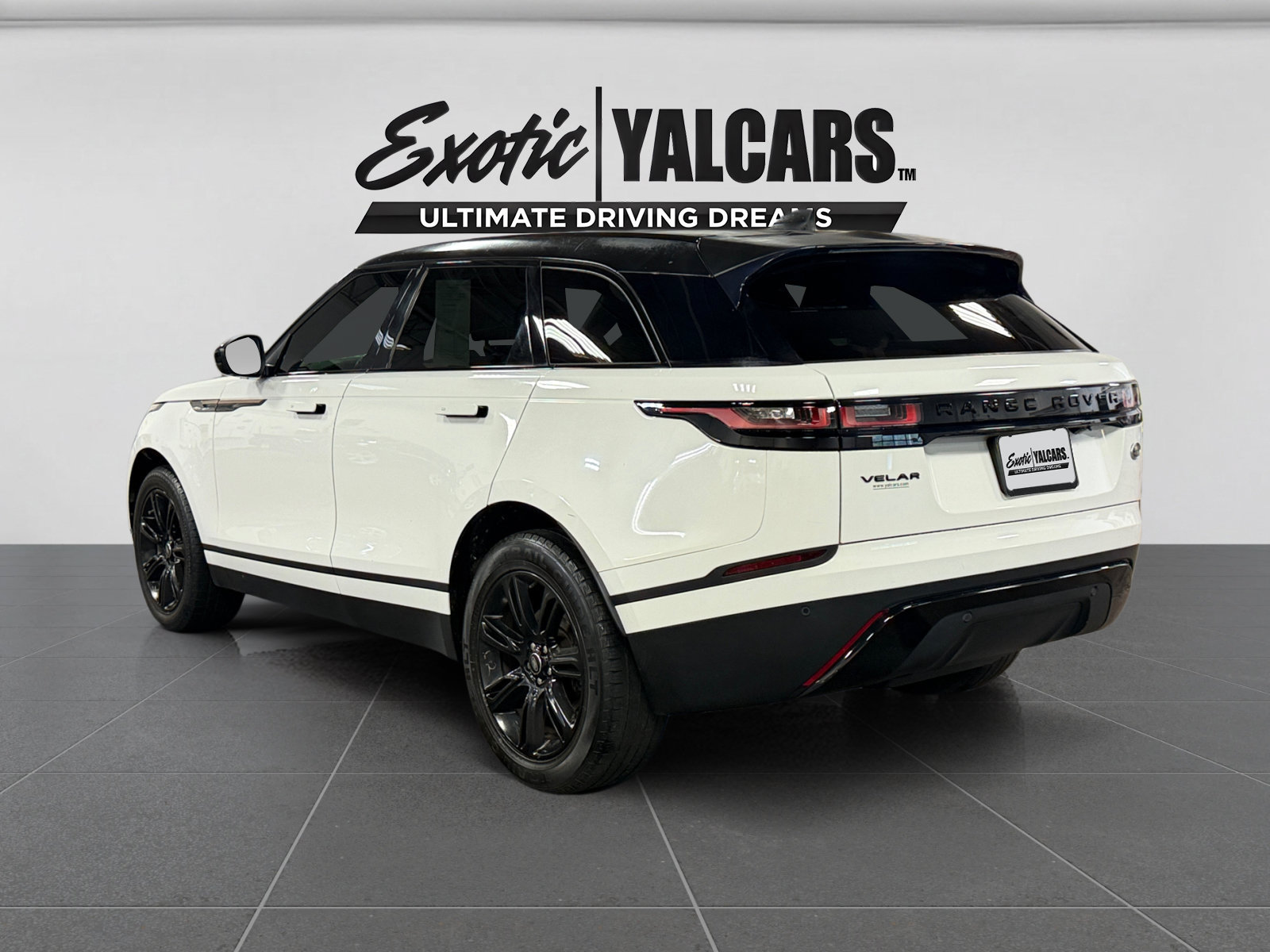 Used 2019 Land Rover Range Rover Velar S AWD/4WD image 3