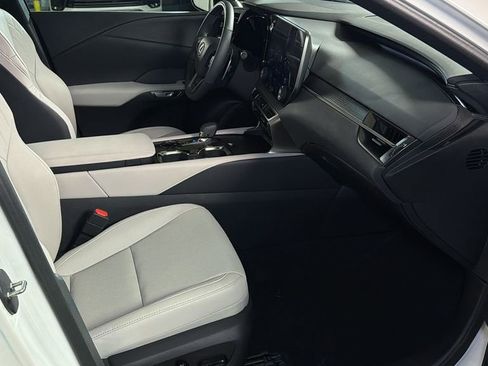 Used 2024 Lexus RX 350 Premium w/ Cold Area Package image 10