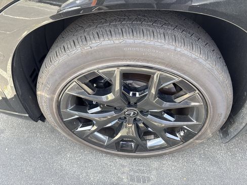 Used 2024 Lexus TX 500h AWD w/ Technology Package image 38