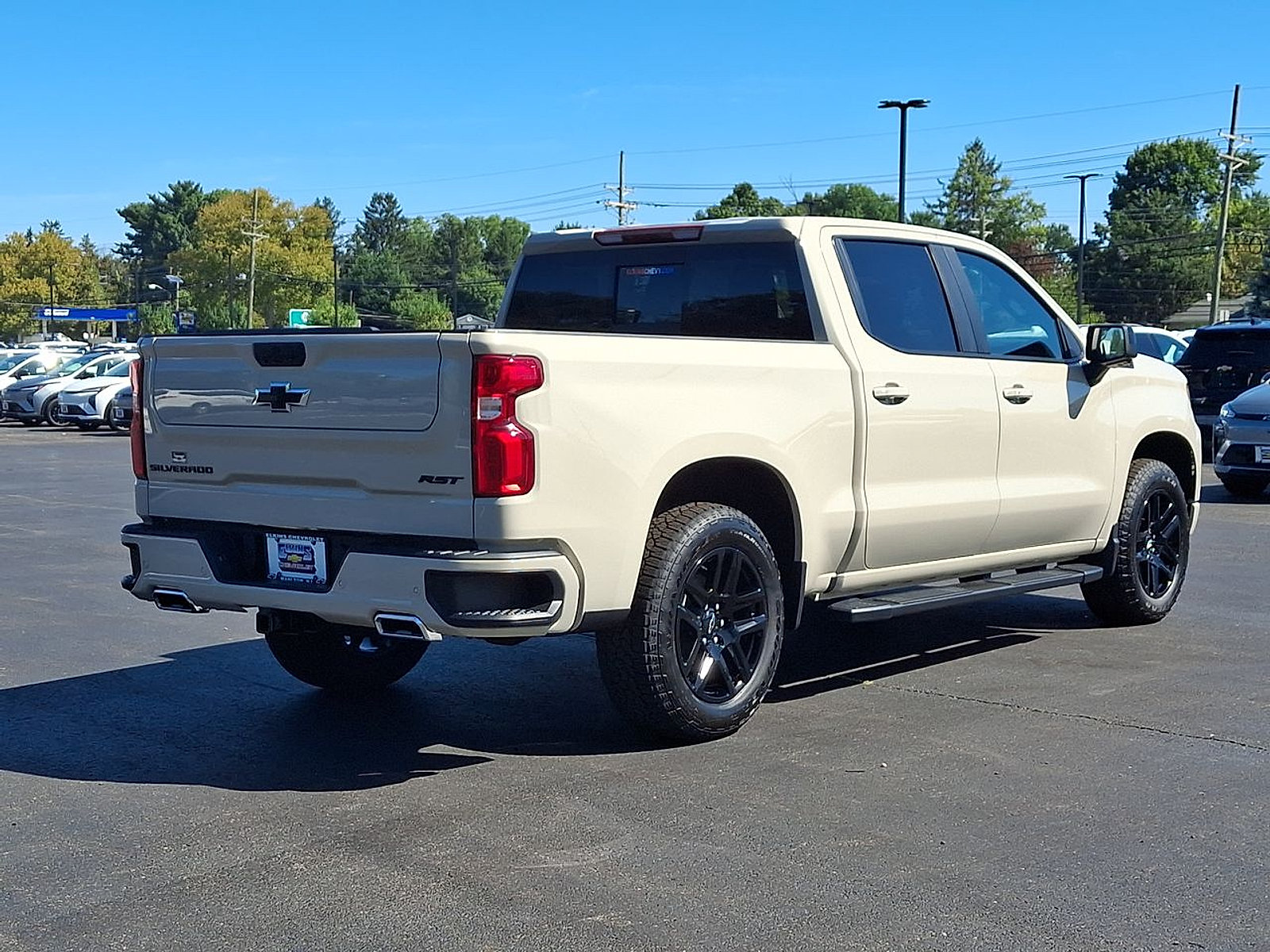 New 2026 Chevrolet Silverado 1500 RST w/ Z71 Off-Road Package AWD/4WD image 12