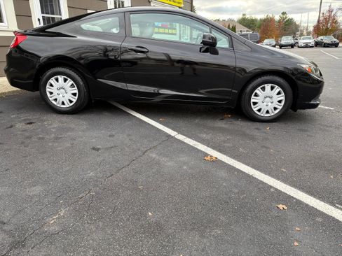 Used 2013 Honda Civic LX image 4