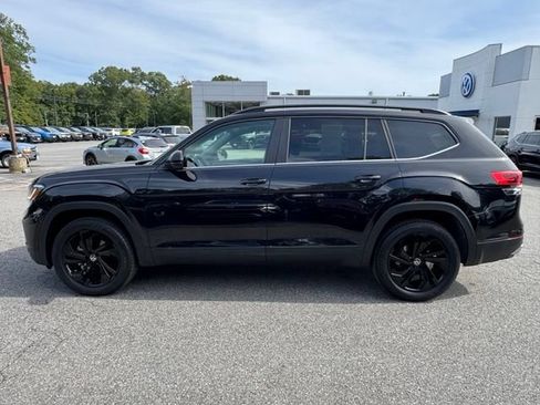 Certified 2023 Volkswagen Atlas SE w/ Panoramic Sunroof Package AWD/4WD image 8
