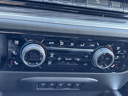 New 2026 Chevrolet Silverado 2500 LTZ w/ LTZ Plus Package image 43