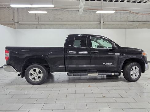 Used 2017 Toyota Tundra SR5 image 16