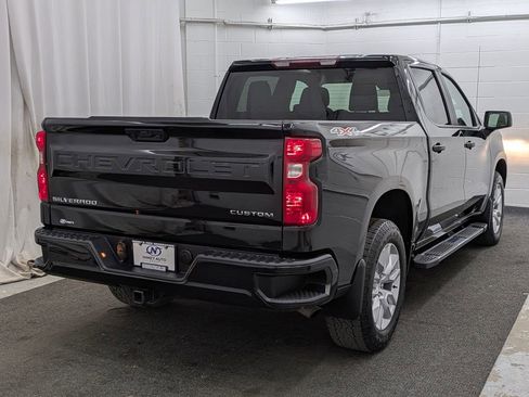 Used 2024 Chevrolet Silverado 1500 Custom AWD/4WD image 3