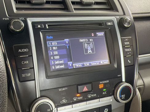 Used 2014 Toyota Camry LE FWD image 23