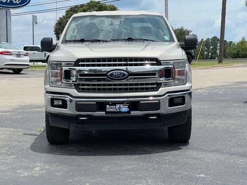 Used 2018 Ford F150 XLT w/ Equipment Group 302A Luxury AWD/4WD image 11