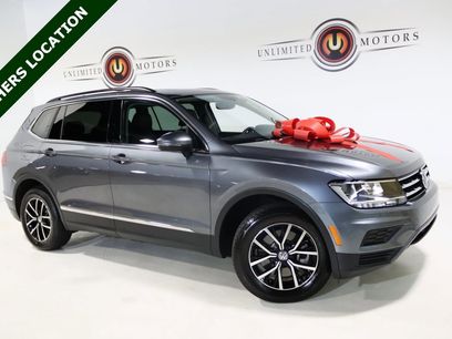Used 2021 Volkswagen Tiguan SE w/ Panoramic Sunroof Package