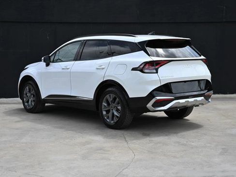 Used 2025 Kia Sportage EX w/ Premium Package FWD image 8
